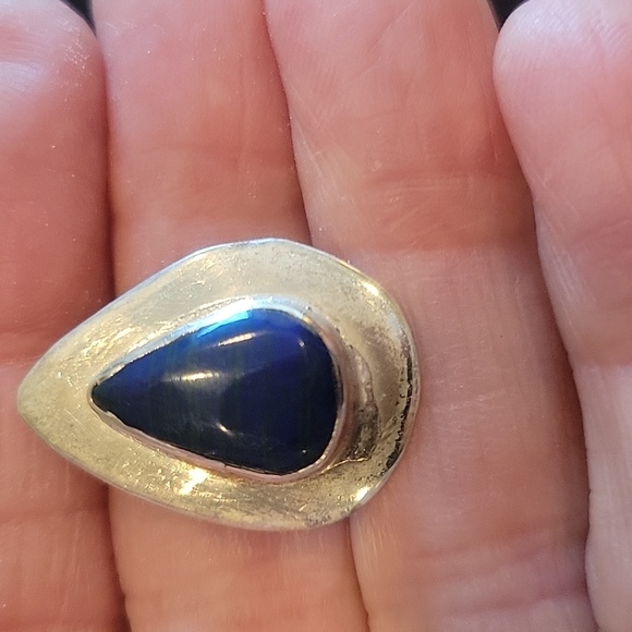 Sterling silver & Lapis Lazuli blue and silver post style - Picture 6 of 7